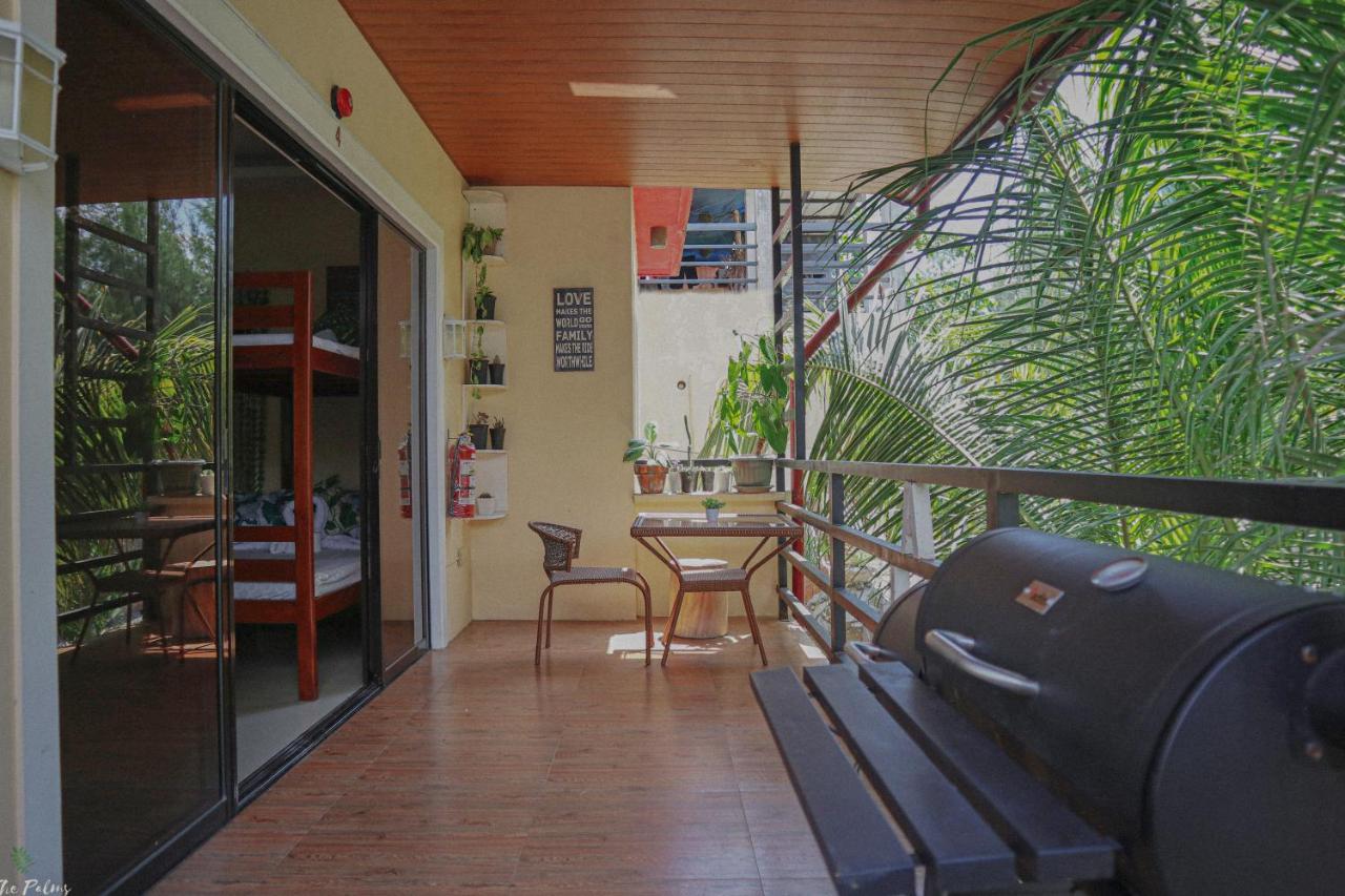 The Palms Resort & Bar San Narciso Exterior photo
